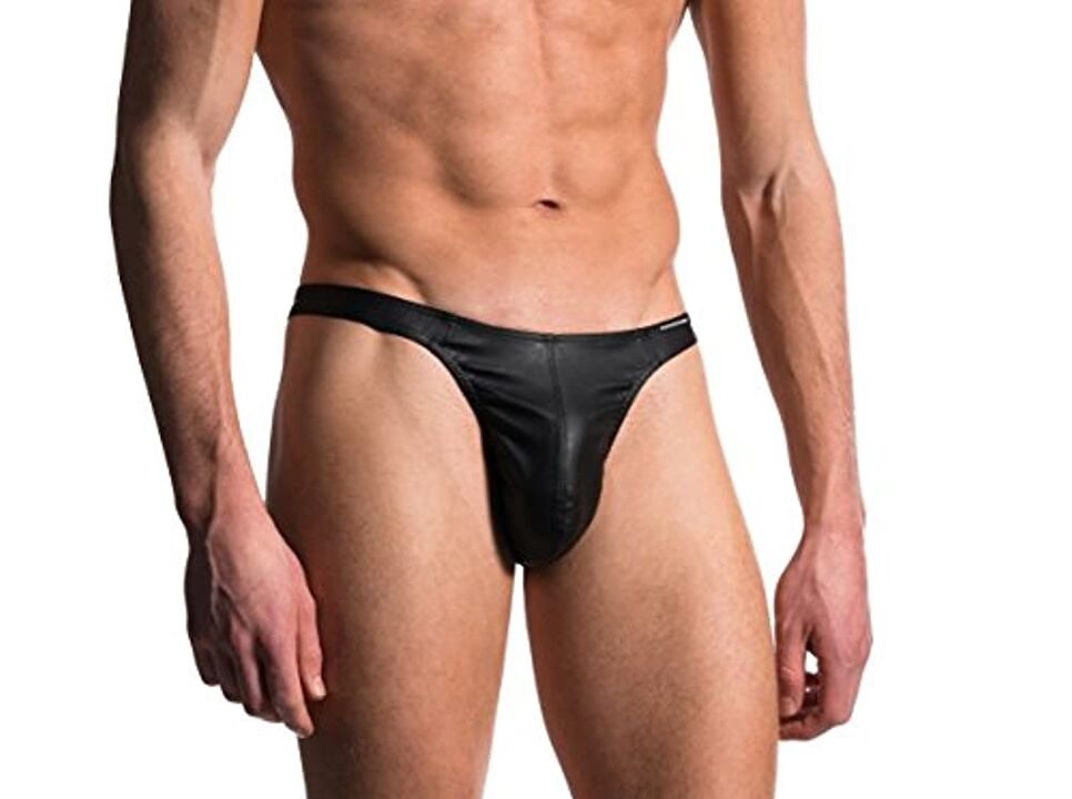 Mann mit vergrößertem Penis